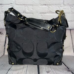 ✅SOLD✅ Vintage Y2K Coach Signature Carly Hobo Bag